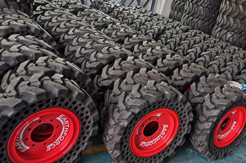 solid bobcat S750 tires