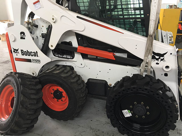 replace solid tire for bobcat s650